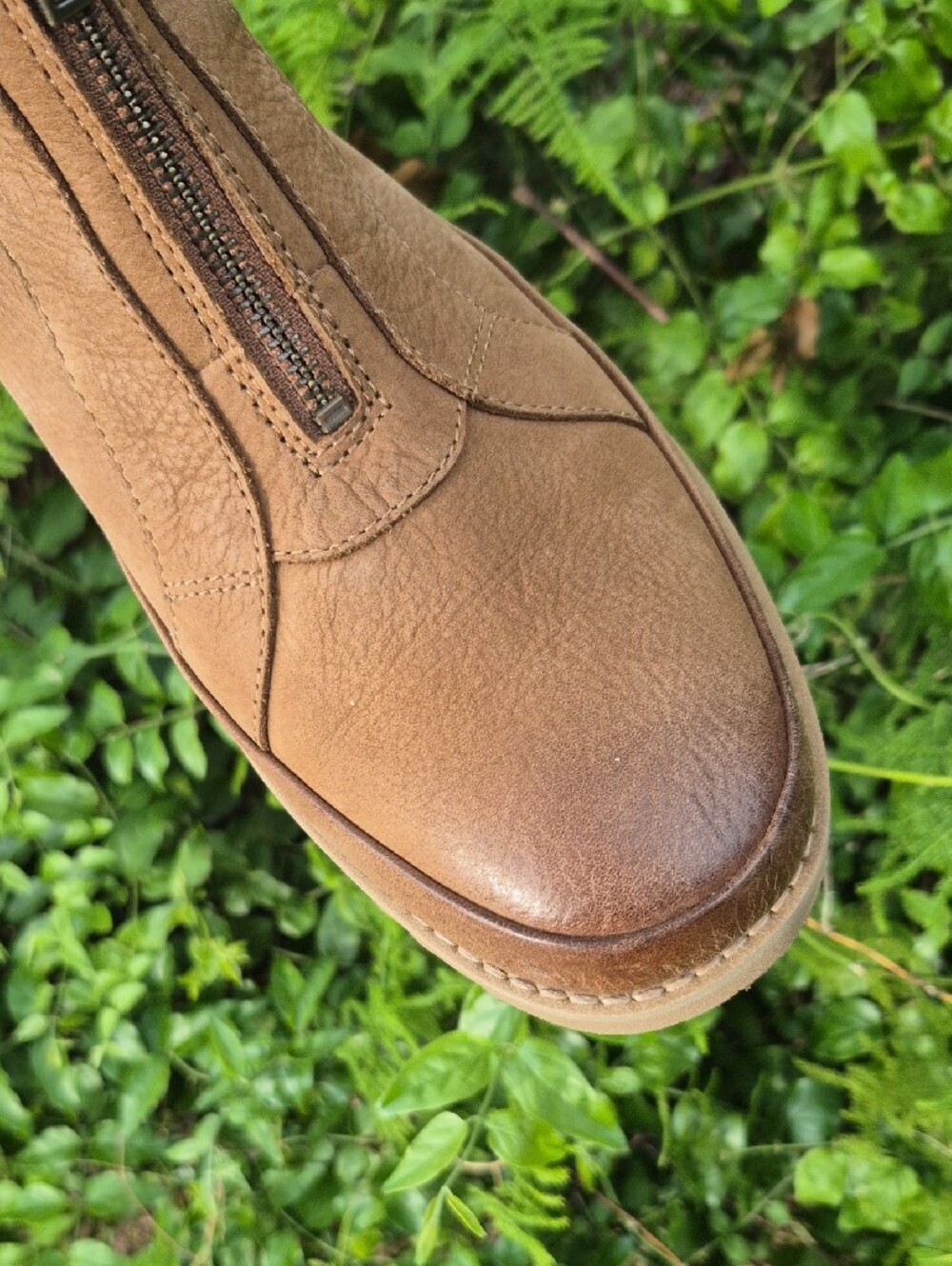 UGG (Vietnam) Ladies Chestnut Leather Front-Zip Chukka Boot # 1130732